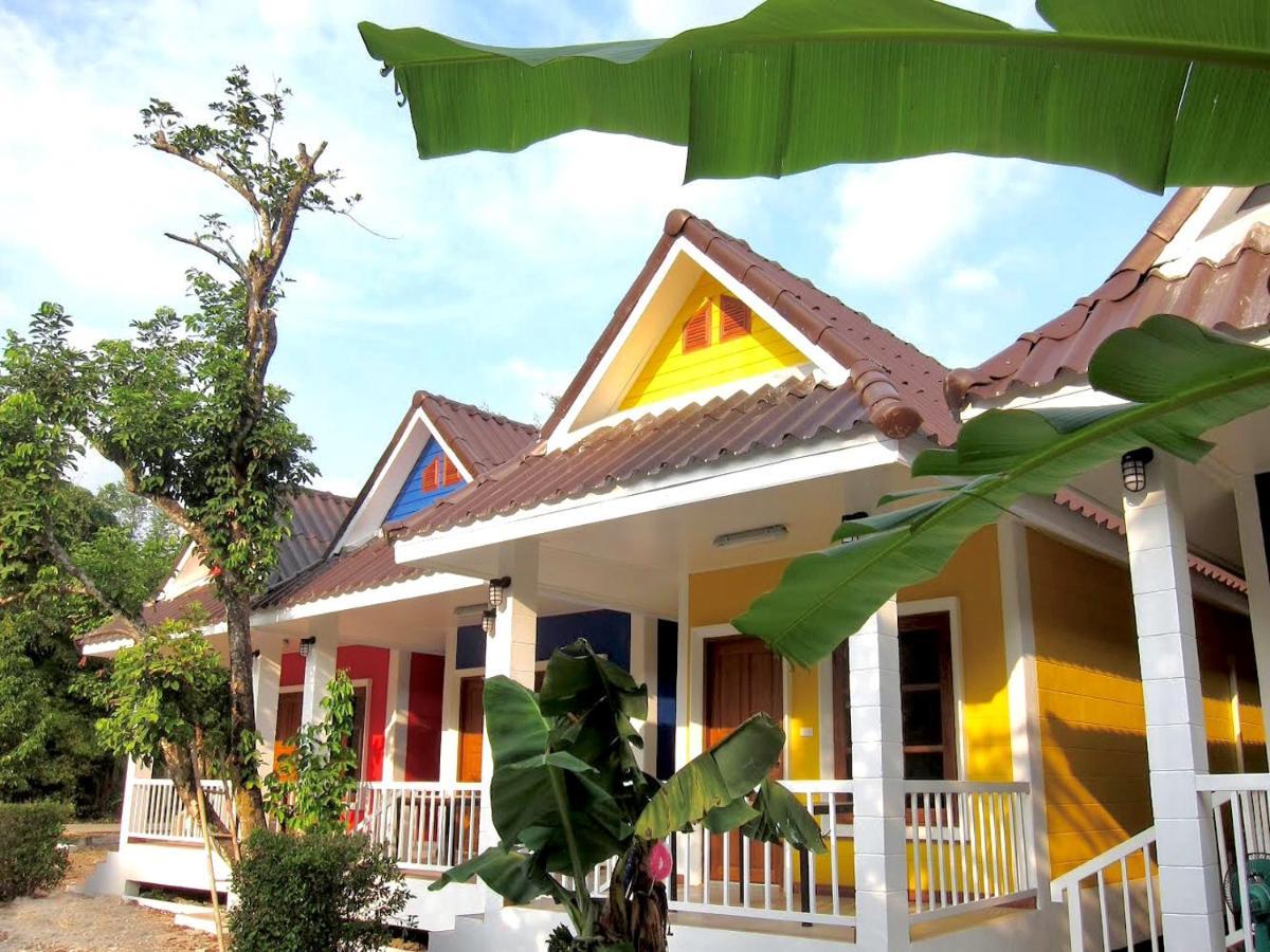 Thiw Tara Resort Nakhon Nayok Exterior foto